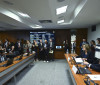Comissão aprova MP da taxa das blusinhas: texto segue a plenários