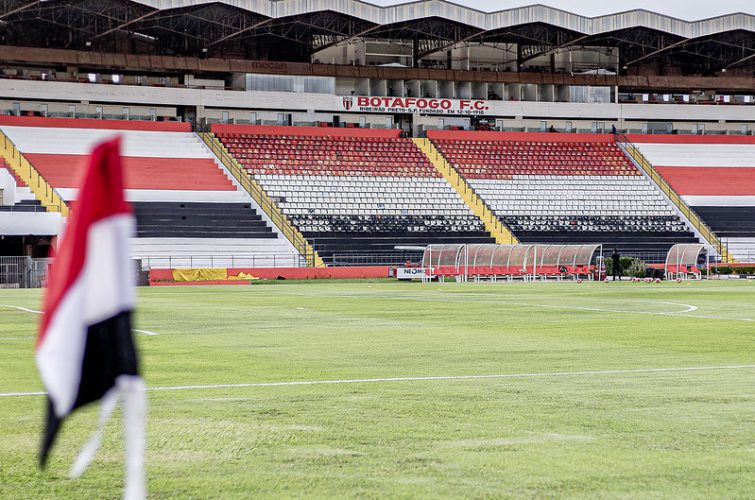 Estádio Santa Cruz, casa do Botafogo: cada vez menos torcedores comparecem aos jogos