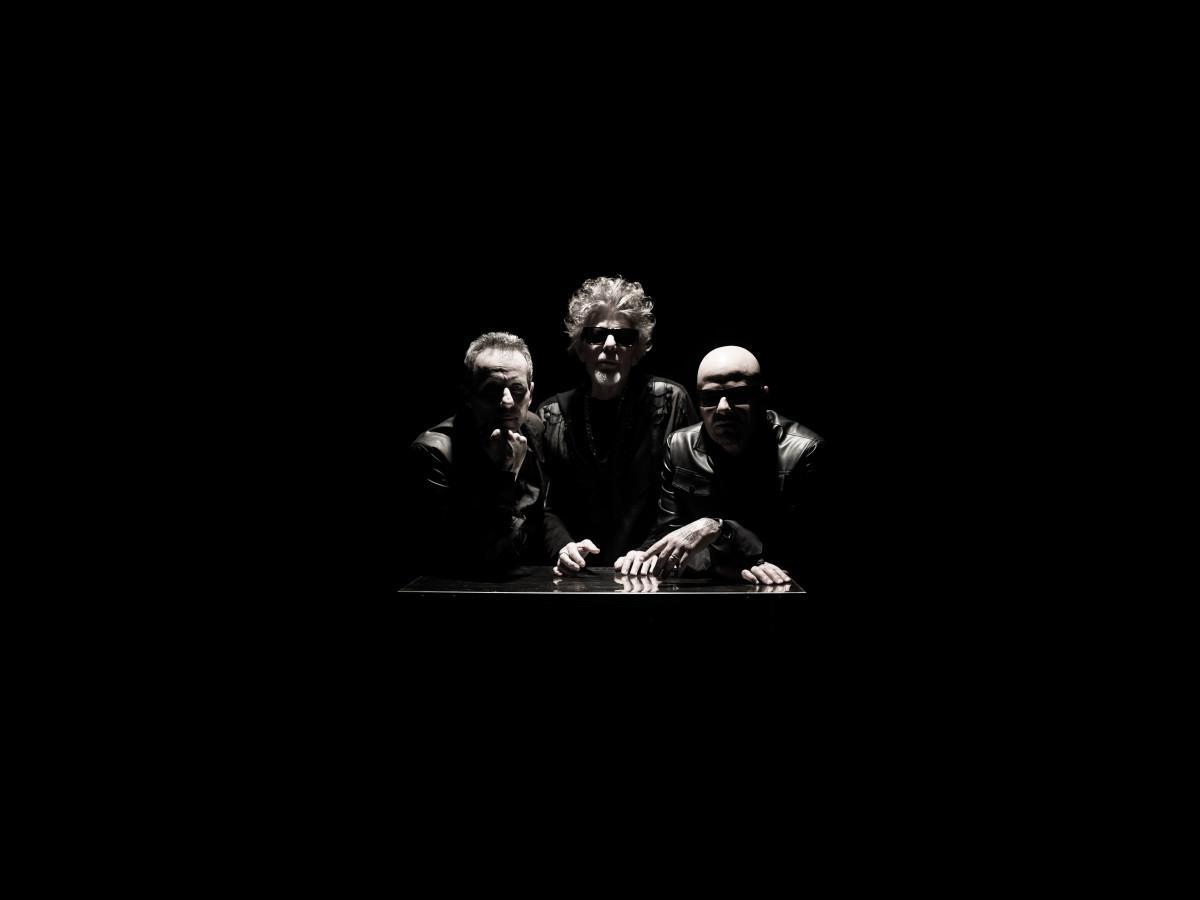 Banda apresenta músicas do álbum emblemático e outros sucessos