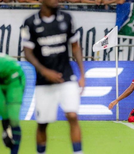 Flamengo supera Remo em Belém e vira líder provisório do Brasileirão
