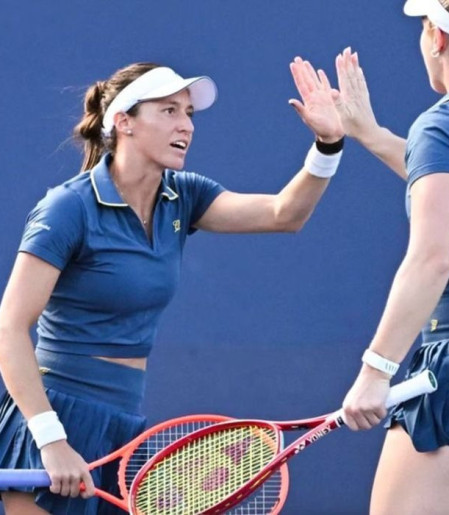 Luisa Stefani vai às quartas de final nas duplas femininas do US Open