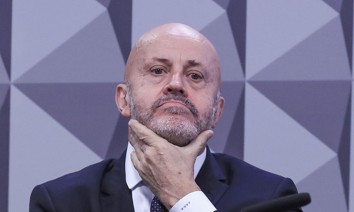 André Mendonça manda soltar filho do "Careca do INSS"