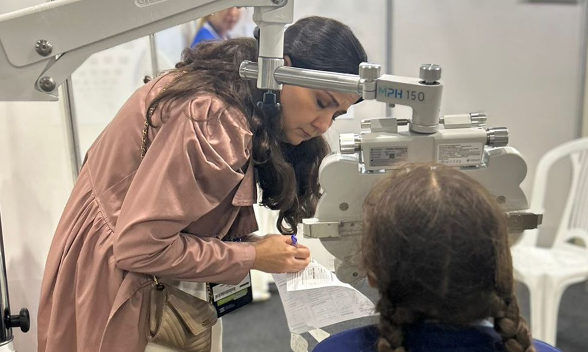 Autismo: médica lista estratégias que ajudam no atendimento a crianças