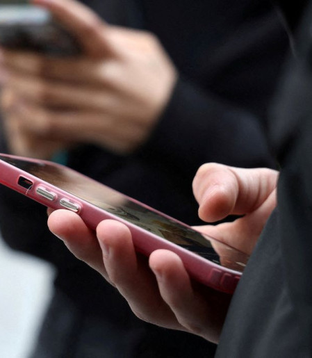 Jovem cria plataforma para ajudar nova geração de eleitores nas urnas