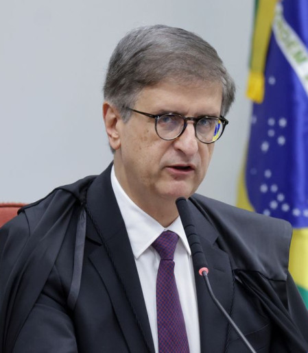 PGR repete pedido por acesso integral a dados de Vorcaro