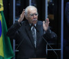 Ex-presidente José Sarney é internado com quadro de pneumonia