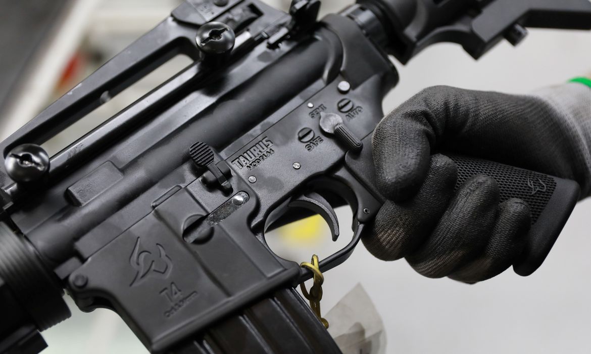 Apreensão de armas aumenta 10,3% no Rio em 2026