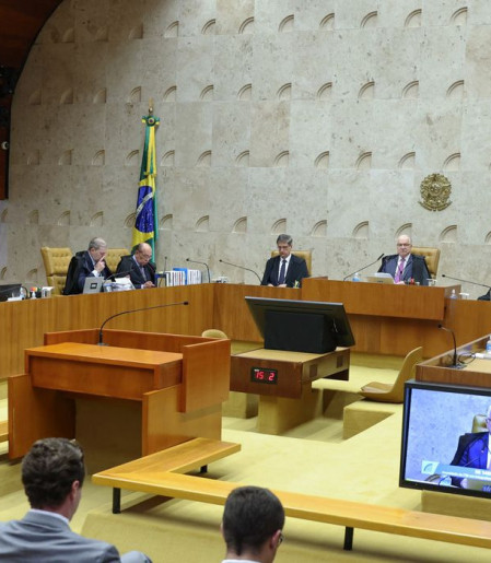 STF retoma sessões após suspensão de casos Moraes e Mendonça