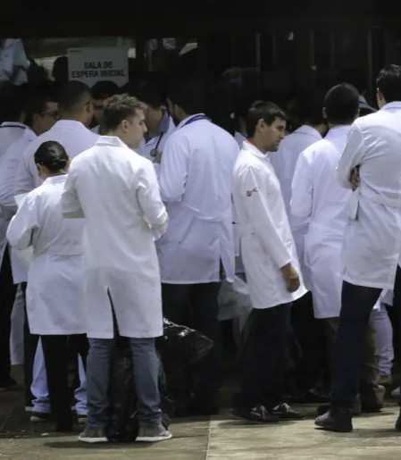 Prazo para recursos do Enamed 2026 e Revalida 2026/2 vai até quinta