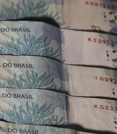 Entidades industriais e trabalhistas consideram tímida queda da Selic