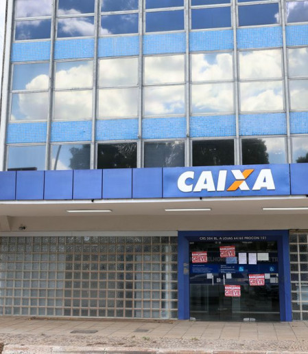 Trabalhadores da Caixa decidem na próxima semana sobre fim da greve