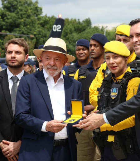 Lula rebate Trump ao falar sobre retomada de territórios no Rio