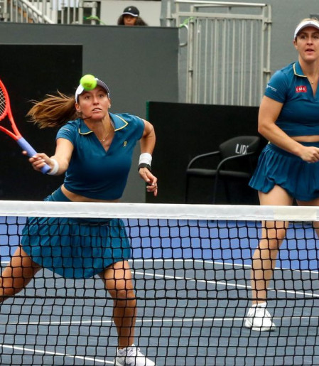 Naná e Victória caem, mas Luisa Stefani vai às semifinais do SP Open