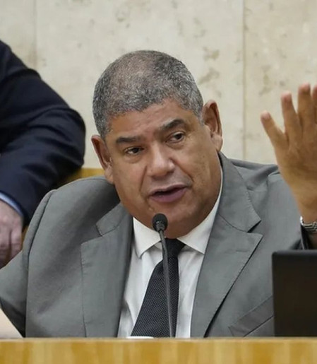 Ex-vereador Milton Leite se entrega à polícia após operação contra PCC