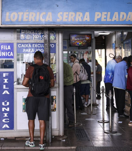 Mega-Sena sorteia prêmio de R$ 28 milhões neste domingo