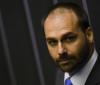 Ministério da Justiça demite Eduardo Bolsonaro por abandono de cargo