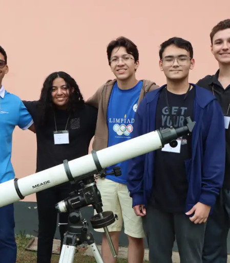 Olimpíada de Astronomia no Vietnã tem cinco estudantes brasileiros