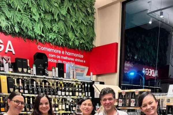 Gi Monteiro, Cíntia Rodrigues, Maria Farias Chaves, Marco Tegano e Andrea Alvarenga - Divulgação