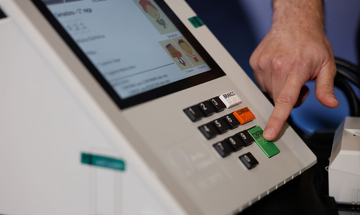 Conheça os recursos de acessibilidade que ampliam autonomia na votação