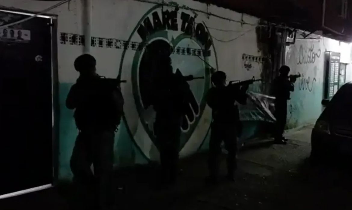 Rio: Operação no Complexo da Maré deixa três mortos, diz secretaria