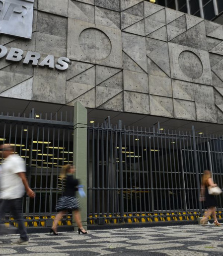 Petrobras fecha acordo para comprar gás dos EUA por mais de 20 anos