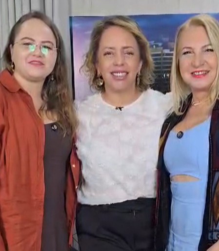 Enila Nicotari e Beatriz Puga participaram do podcast