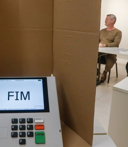 Novas tecnologias levam Justiça Eleitoral a reforçar regras de votação