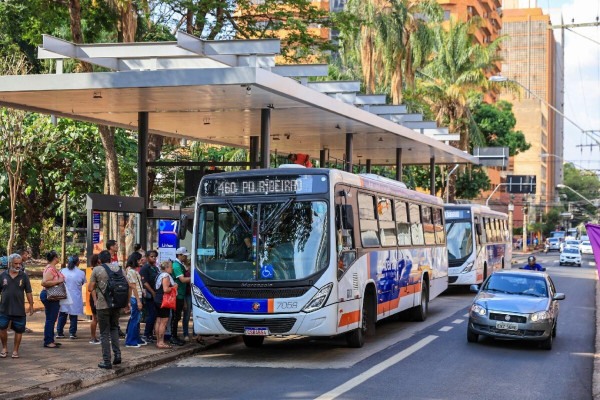 Eleitores poderão usar o transporte coletivo de graça