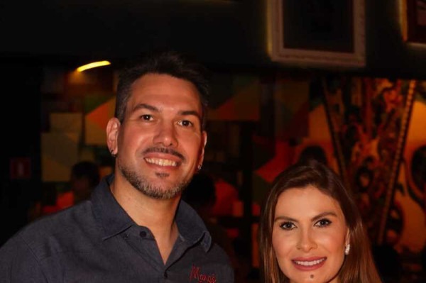 Felipe Mira e Camila Assunção