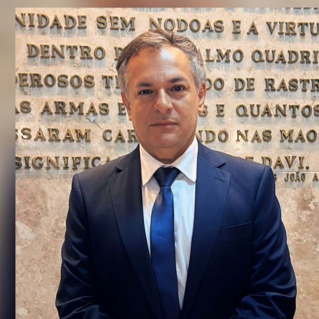 José Ricardo Costa Marques Corbelino, advogado