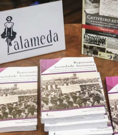Livro conta como montadoras ajudaram a manter ditadura no Brasil