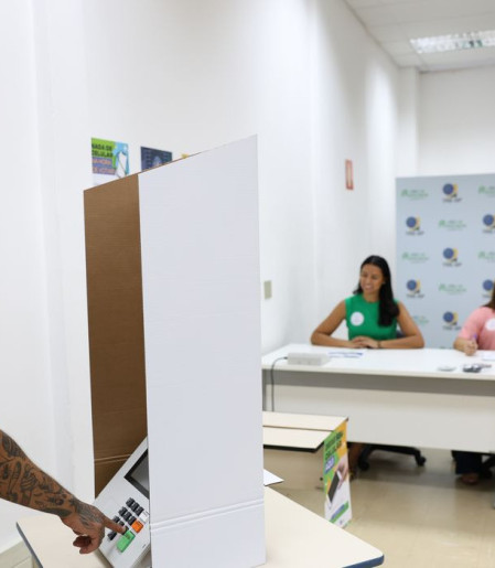 Eleições 2026: veja os horários de votação neste domingo  