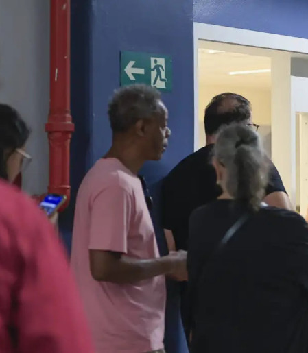 Eleitores têm até as 17h para escolher candidatos