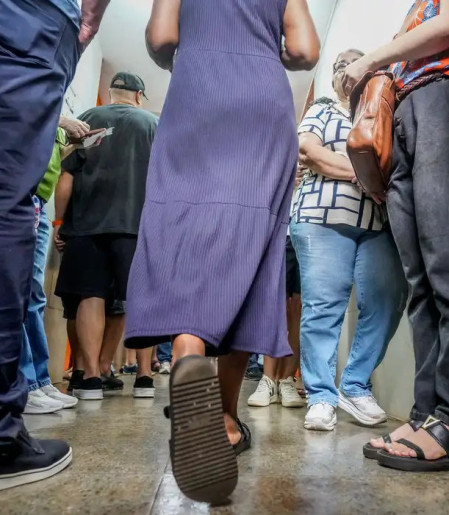 Homem infarta e morre em seção eleitoral do Rio de Janeiro