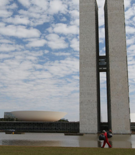 Congresso mais conservador deve mudar agenda, diz professor