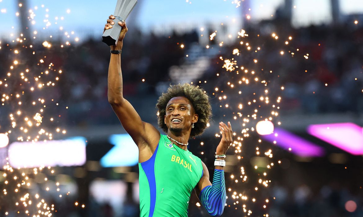 Alison dos Santos concorre ao prêmio Melhor do Ano da World Athetics