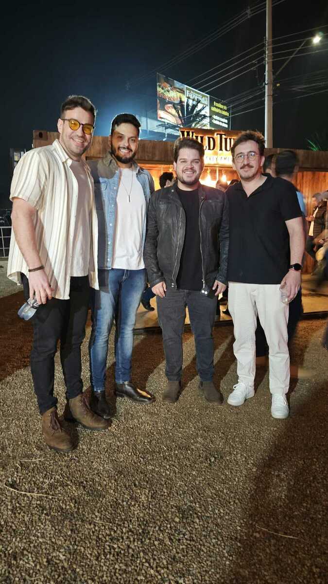 Tom Baratella, Bartô, Lucas Souza e Regis Franco do Aleatório in Buteco