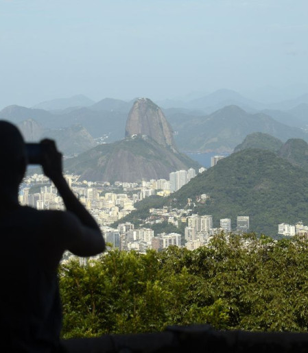 PM do Rio reforça policiamento para o feriado de segunda-feira