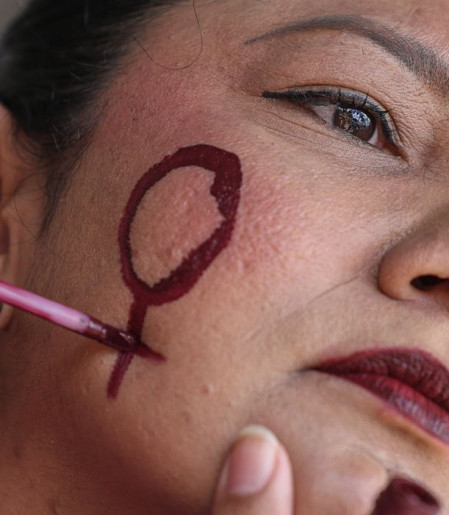 Aumentam agressões políticas em mês de luta contra violência à mulher