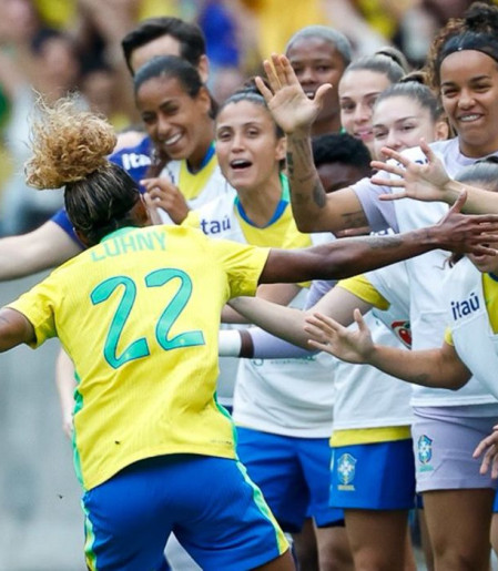 Seleção feminina faz 3 a 1 na Argentina em primeiro jogo no Beira-Rio