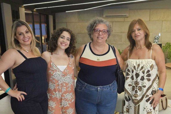 Larissa Tonelli, Patrícia Gomes Morandi, Sheyla Dutra e Odinê Bechara - Divulgação