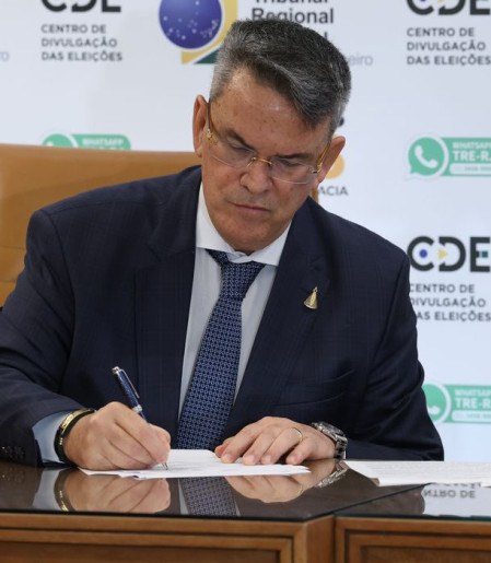 TRE-RJ decide pedir apoio de tropas federais para o segundo turno