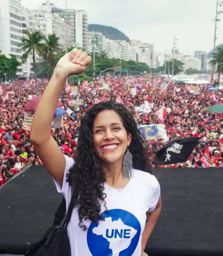 Estudantes retomam protagonismo em momento decisivo no país, diz UNE