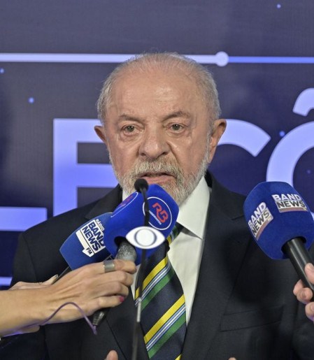 TSE: Lula autoriza quebra de sigilo bancário se Flávio fizer o mesmo