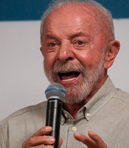 Lula aceita proposta de Flávio para quebra de sigilo bancário