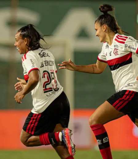 Copa do Brasil Feminino: Flamengo bate Fluminense e vai às semifinais