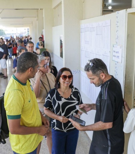Trabalhador tem direito de sair do serviço para votar; confira a lei