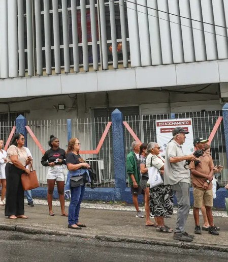 Centrais sindicais criticam falta de ônibus no dia da eleição