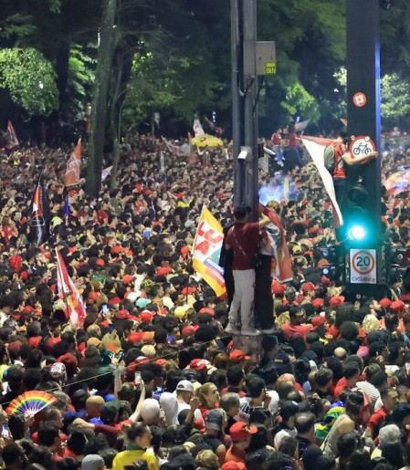 Votação de Lula é a maior já recebida por um presidenciável no país