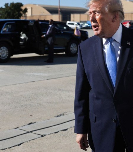 Trump diz que não vai se "envolver", após carta de Flávio Bolsonaro